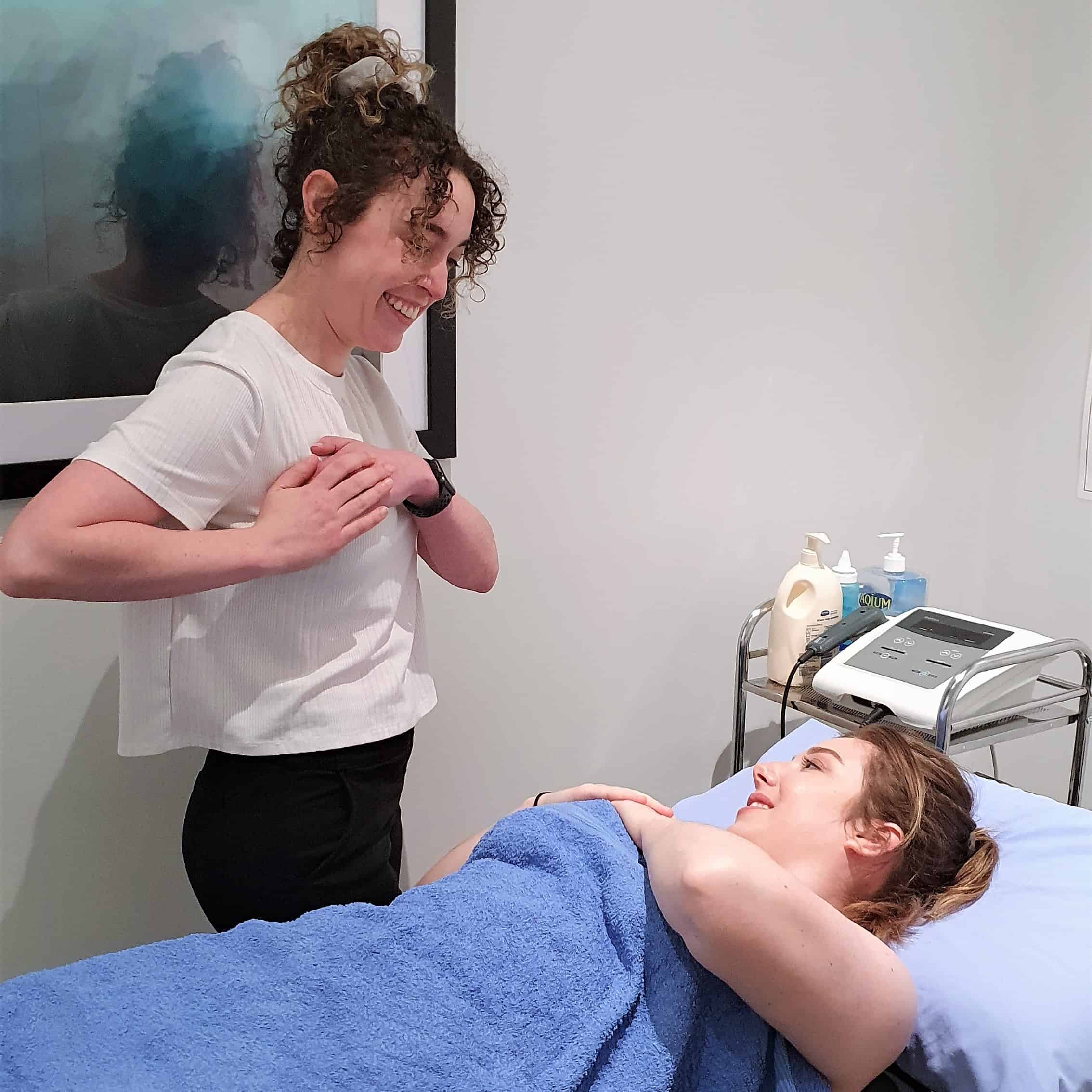 mastitis therapy | engorgement massage | mastitis massage